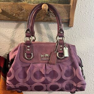 Medium Coach bag, purple